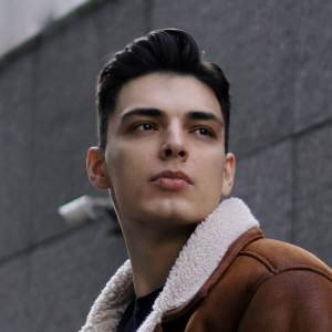 مازیار علوی